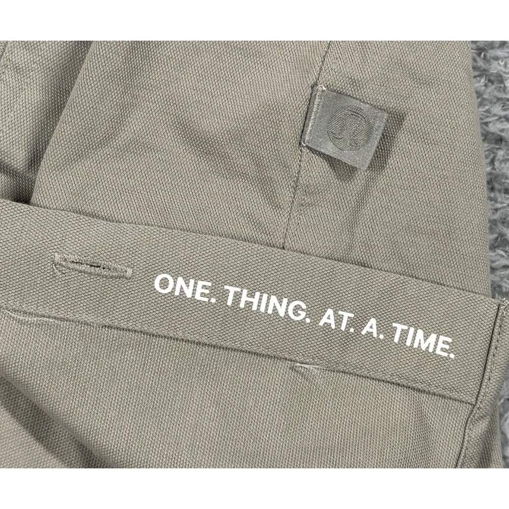 Lululemon Shirt Adult Beige Button Up "One Thing‎ At A Time" Large